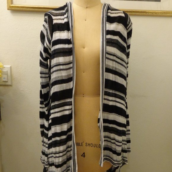 BCBGENERATION Black and White Striped Cardi-Wrap Cardigan - Picture 1 of 8